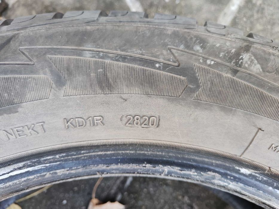 215/60R17 GoodYear UltaGrip Performance SUV - 2 бр зимни гуми