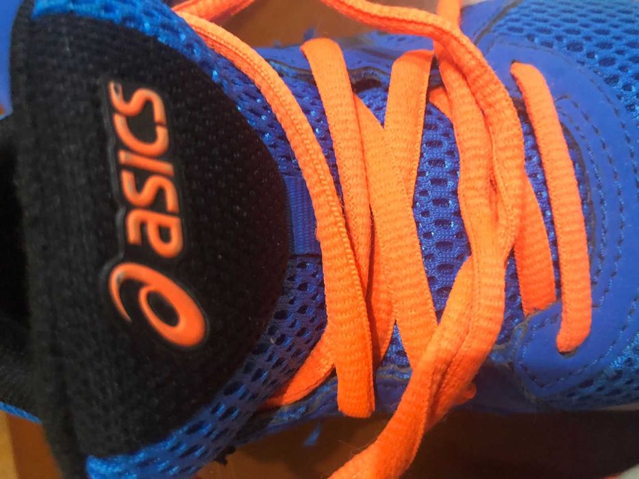 Кроссовки на мальчика