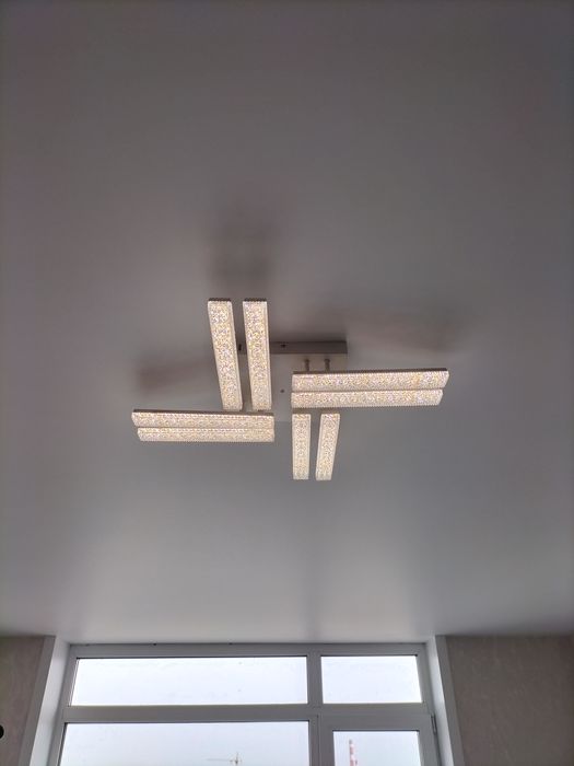 Установка люстр, гардин, карнизов