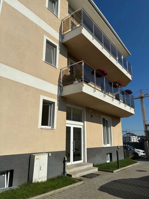 Apartament 2 camere tip studio,zona Tractorul