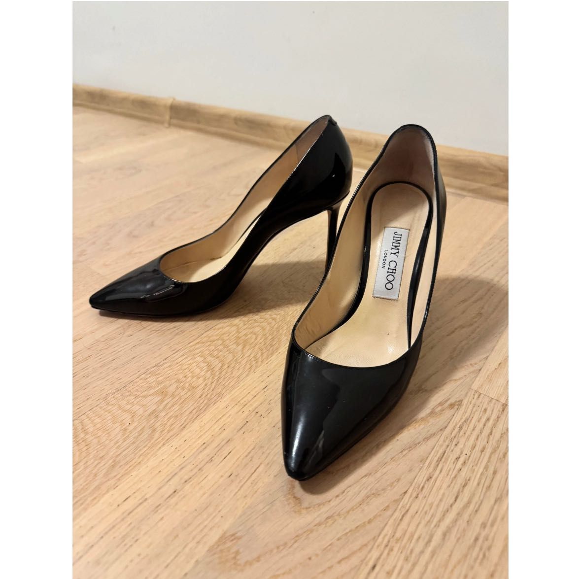 Jimmy Choo обувки на ток