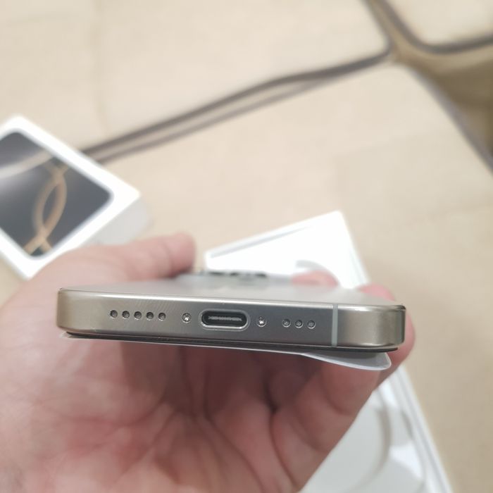 Iphone Ayfon Apple 16 pro 256 100% 50 sikil