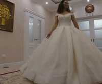 Продам свадьбное платье
