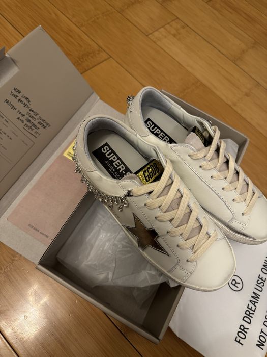 Vand Adidasi golden goose