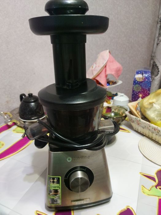 Продам сокавыжималка