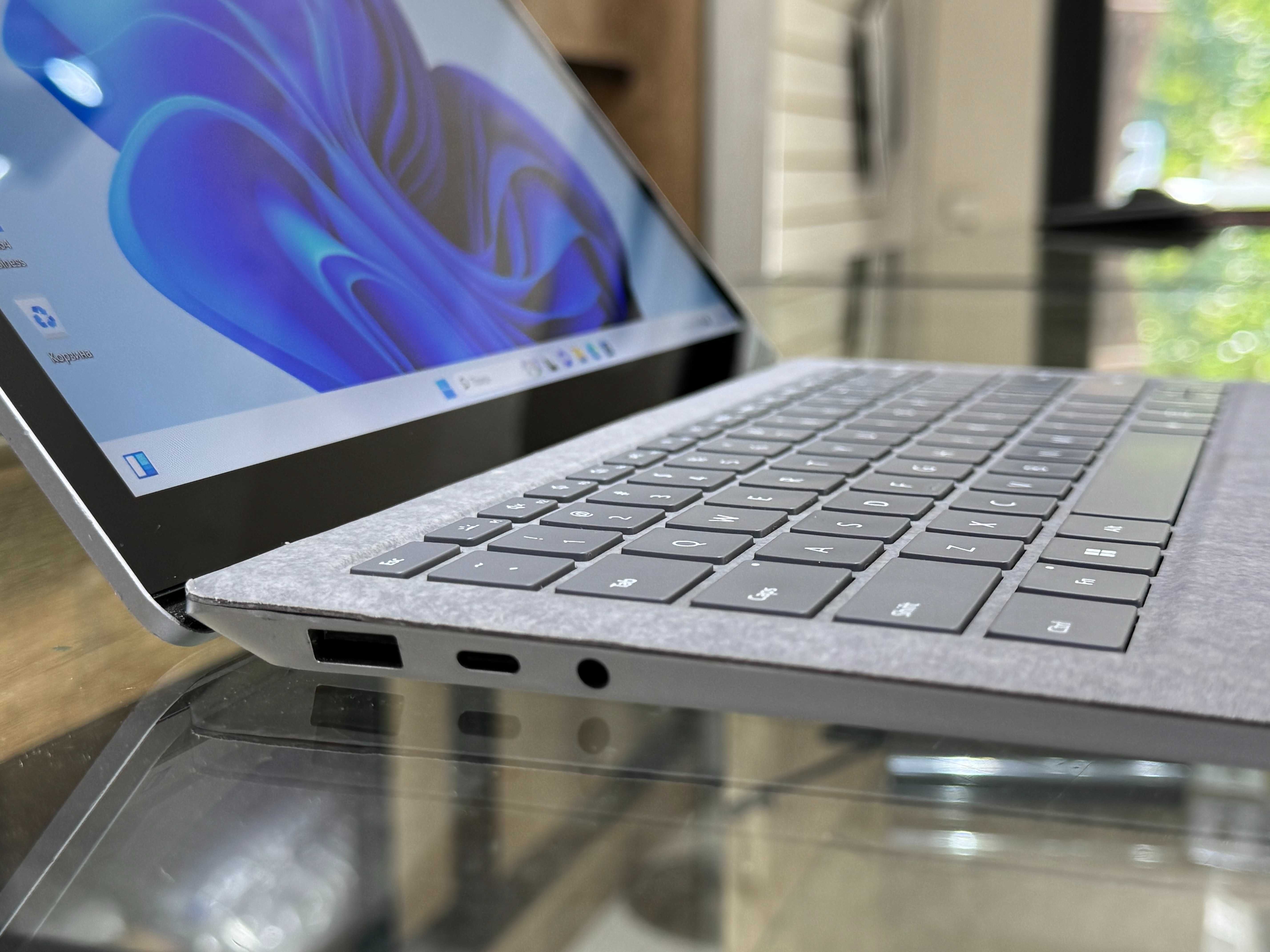 MICROSOFT SURFACE 4 AMD Ryzen 5-4680U озу 8гб, 256ssd Сенсорный