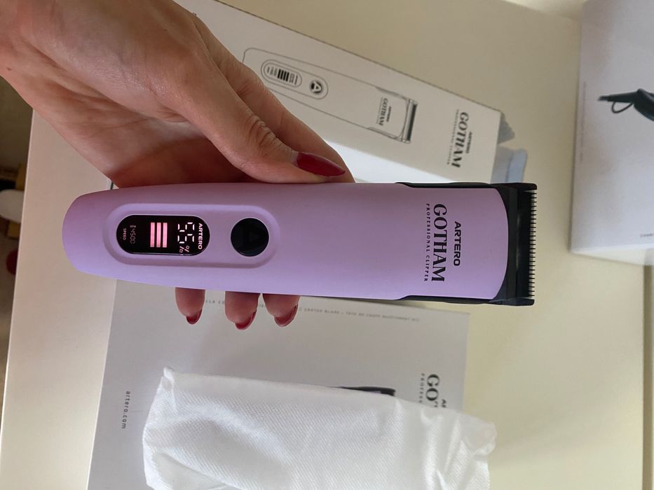 Професионално груминг оборудване Artero (ножици, машинка, тример)