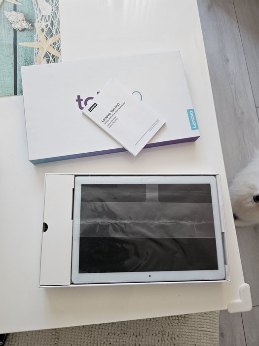 Продавам таблет Леново MP10