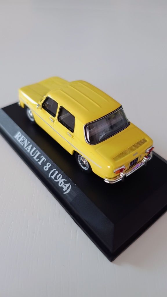 Renault 8 1:43 Altaya