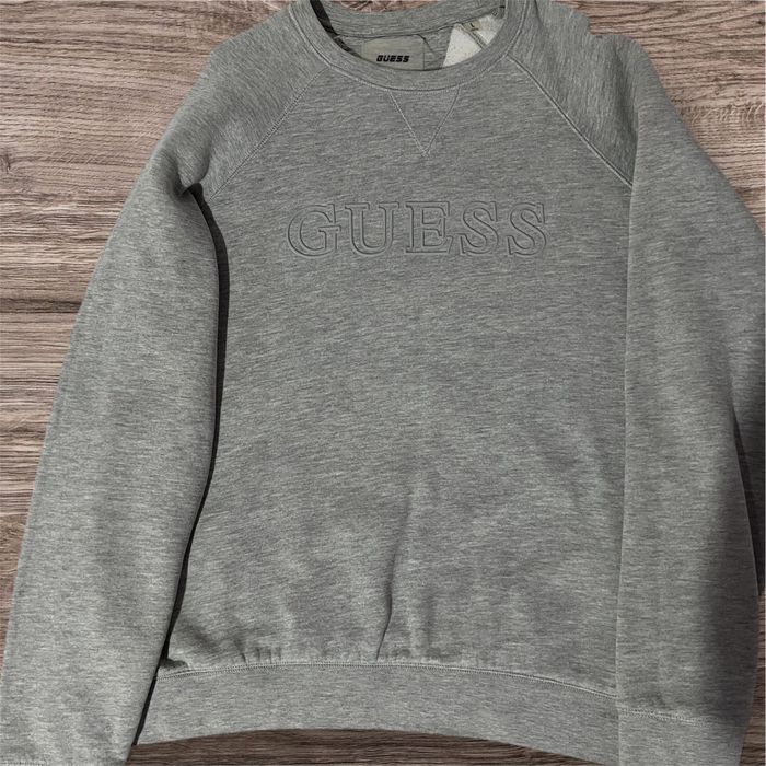 Оригинален мъжки  спортен екип GUESS с вата