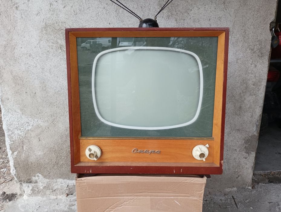 Телевизор Опера.