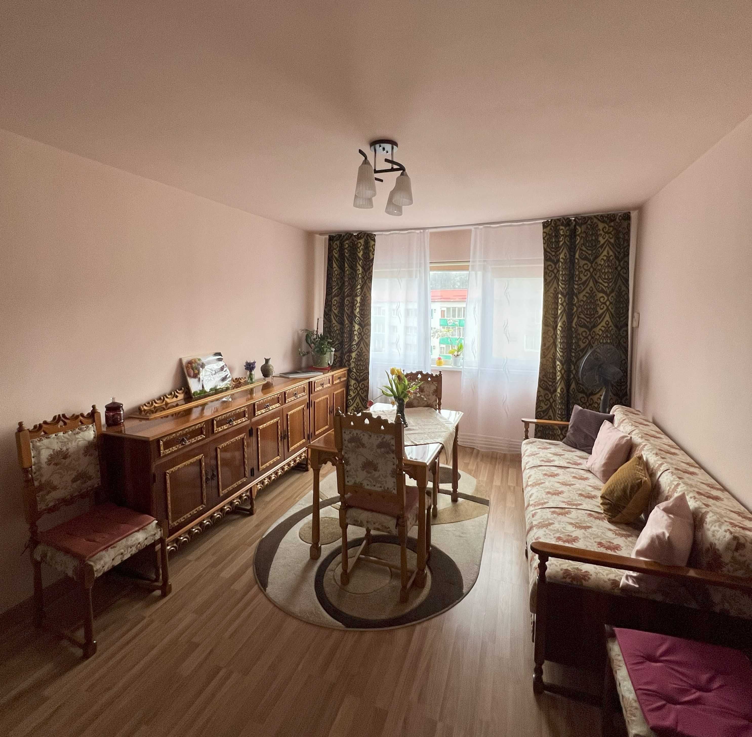 PROPRIETAR - Apartament 3 camere, 65mp, 62000 EUR