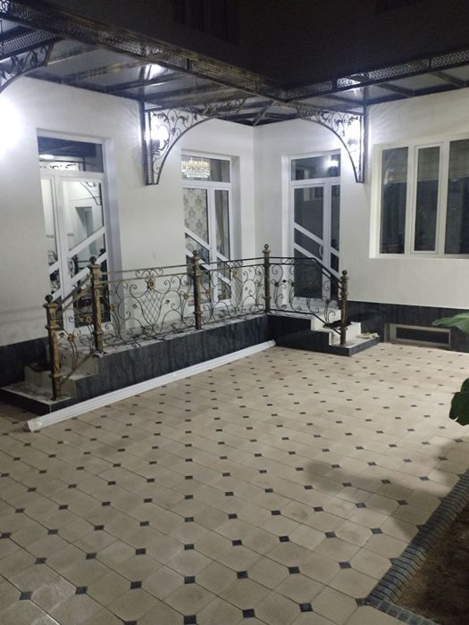 Продается дом в алмазарском районе двух етажного дома новый дом