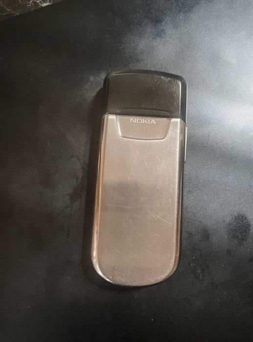 Nokia 8800 Clasic full box (orice rețea)