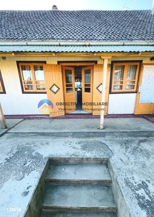 CASĂ cu teren 4.262 mp – Comuna BORLEȘTI, judetul NEAMȚ