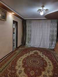 Продаётся квартира 2 этажный 2 ком город г Ташкент  м.улугбек