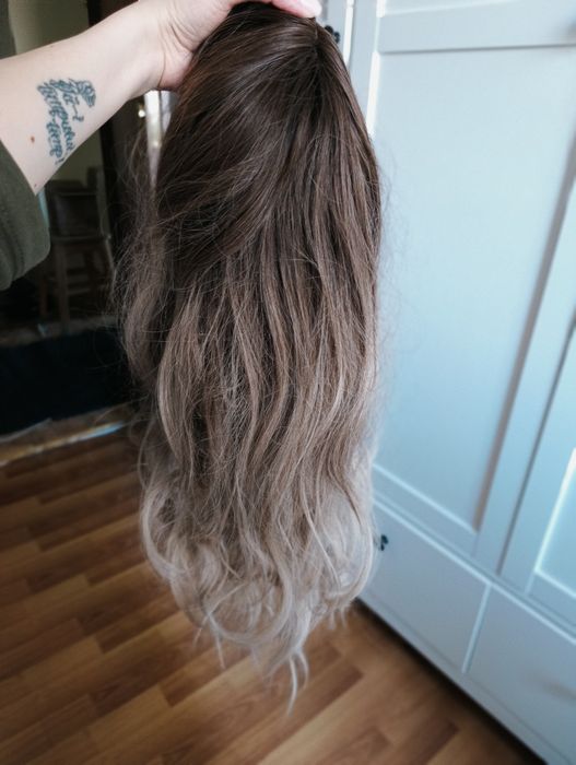 Perucă ombre ondulată