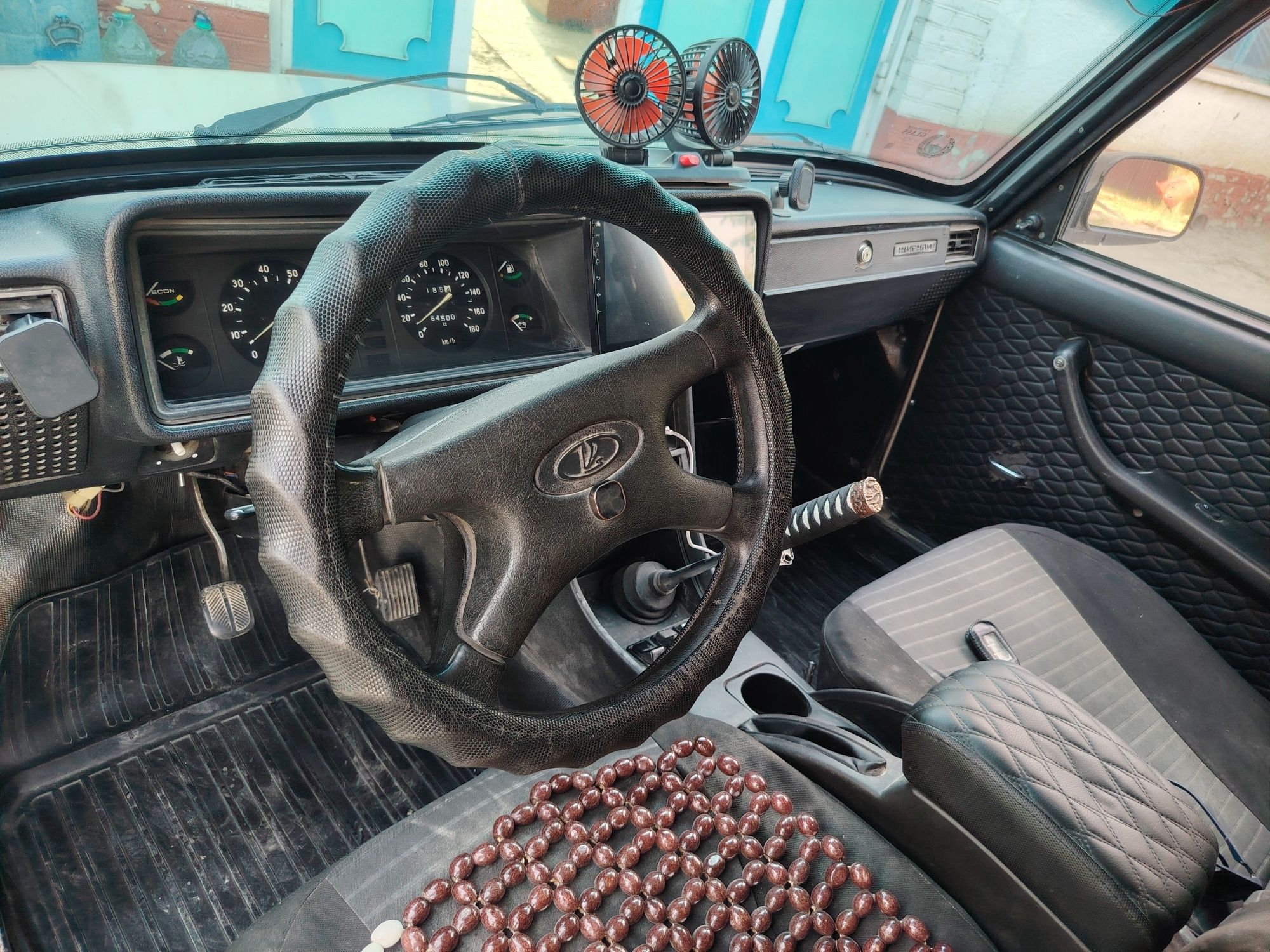 Ваз 2107 жигули.