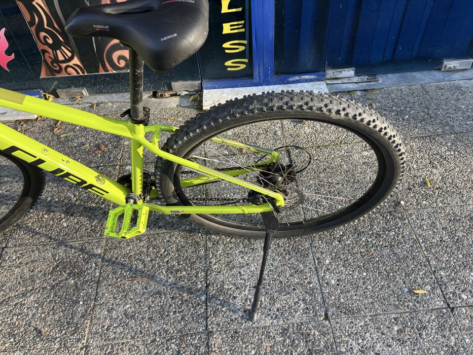 Cube 29 размер на рамката М