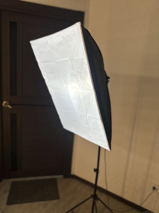 Продам лампу рабочая нареканий нет