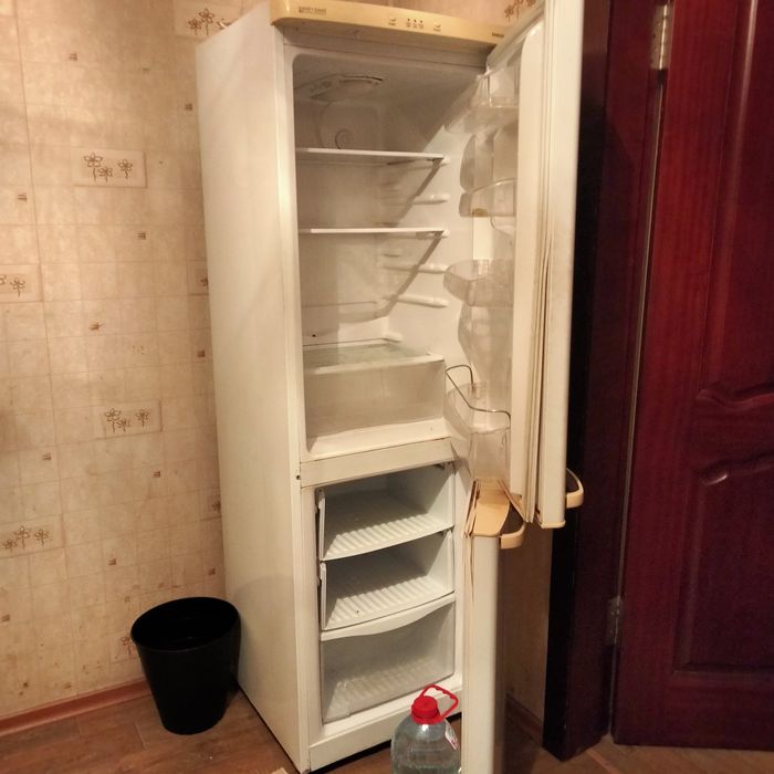 Холодильник и стиральная машина недорого