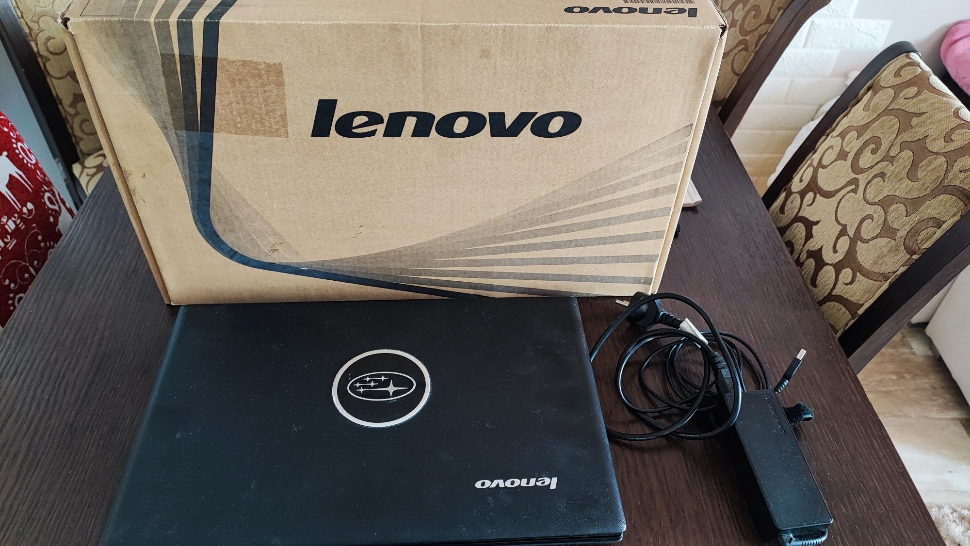 Лаптоп Lenovo G710 17.3` 8RAM/1TB HDD+128SDD