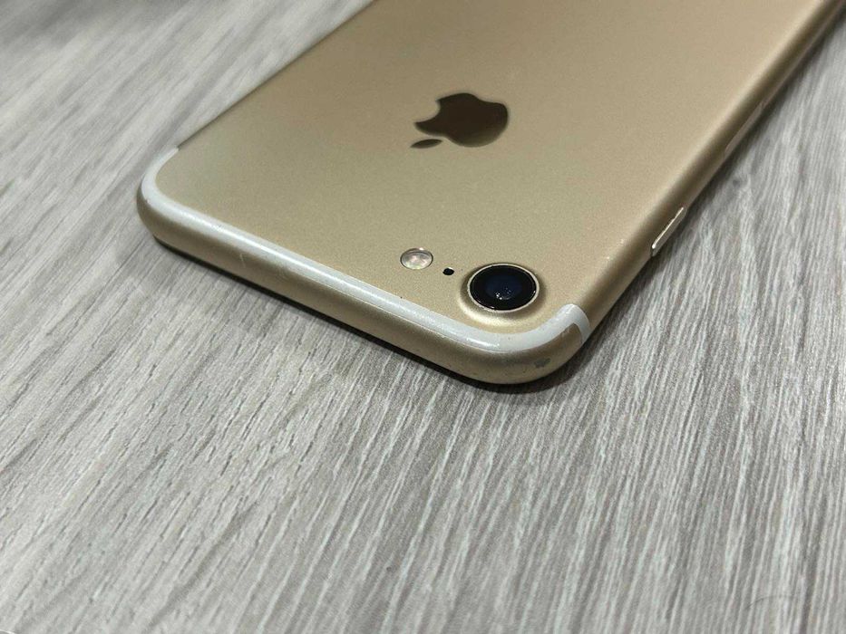 iPhone 7 128GB / 79 %