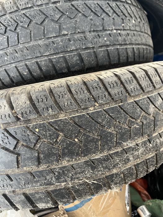 Продам резину зима стояли на туксоне хундай