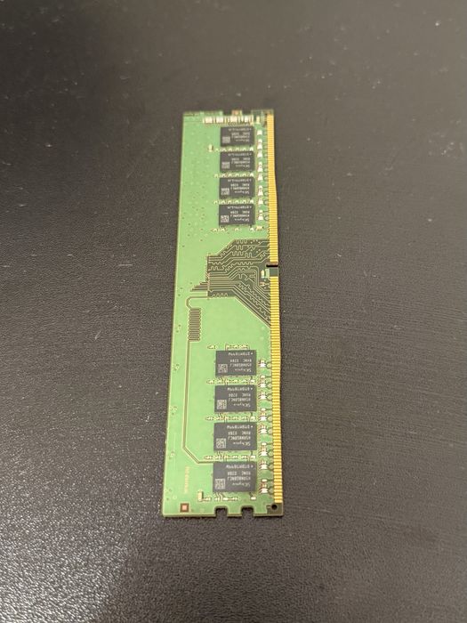 8GB RAM de la un prebuild lenovo