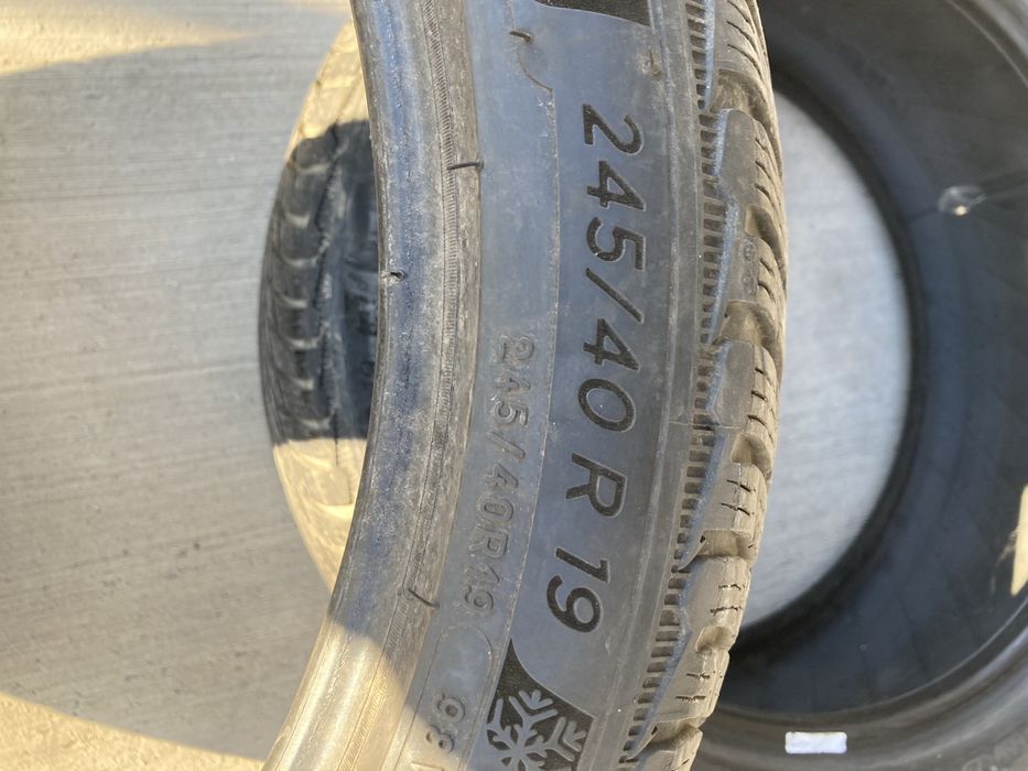 245/40/19 Michelin Pilot Alpin5