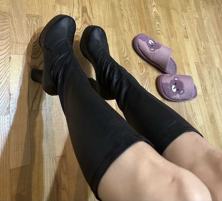 Черни ботуши от естествена кожа – платформа и висок ток