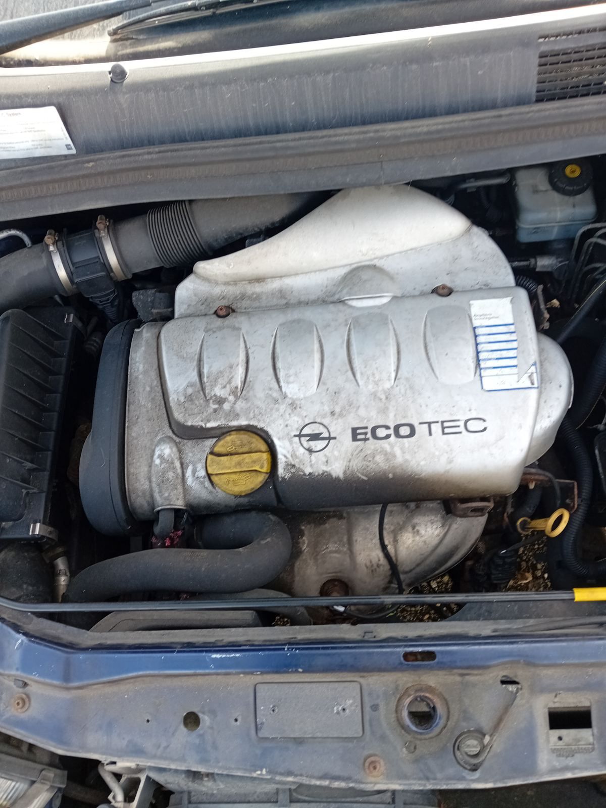 Opel Zafira 1.8 бензин  2001 година 125 к.с.