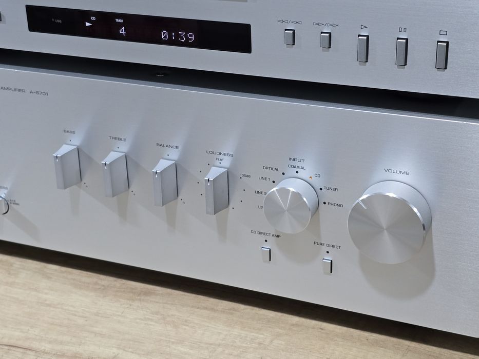 cd player YAMAHA CC-S700, sistem hifi ,titan