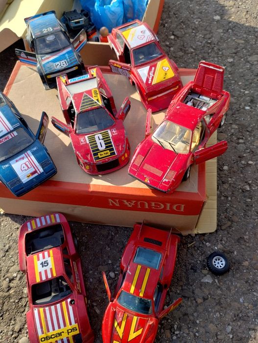 Lot jucarii scala 1/24