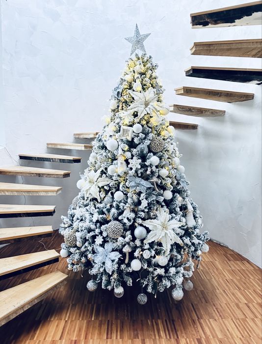 Brad artificial premium cu zapada