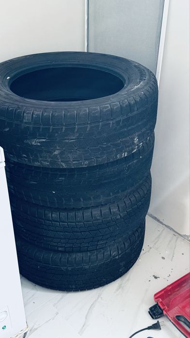 Покрышка YAKAHAMA 235/60/18