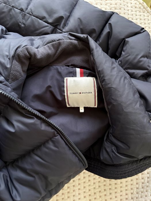 Дамско зимно яке с гъши пух Tommy Hilfiger M размер с качулка