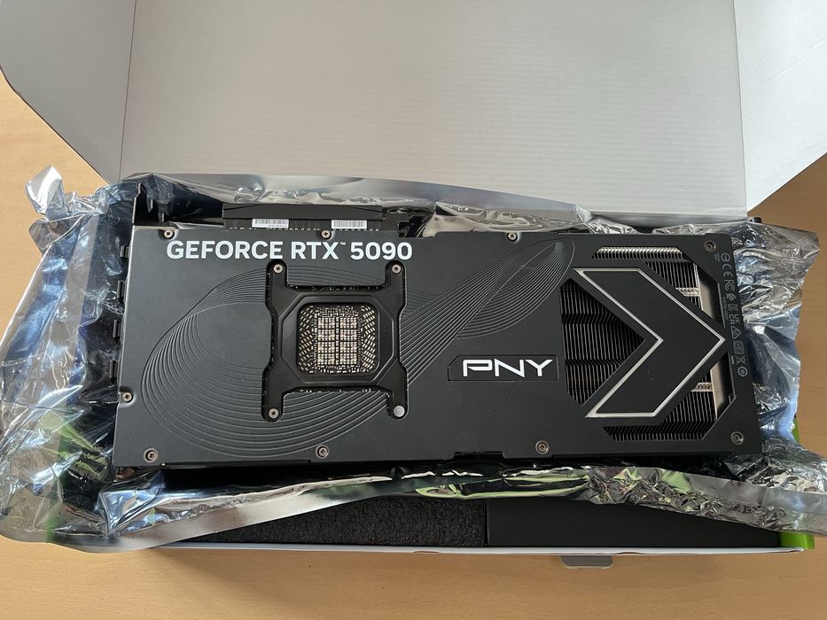 Placa video PNY GeForce RTX 5090, 32GB GDDR7