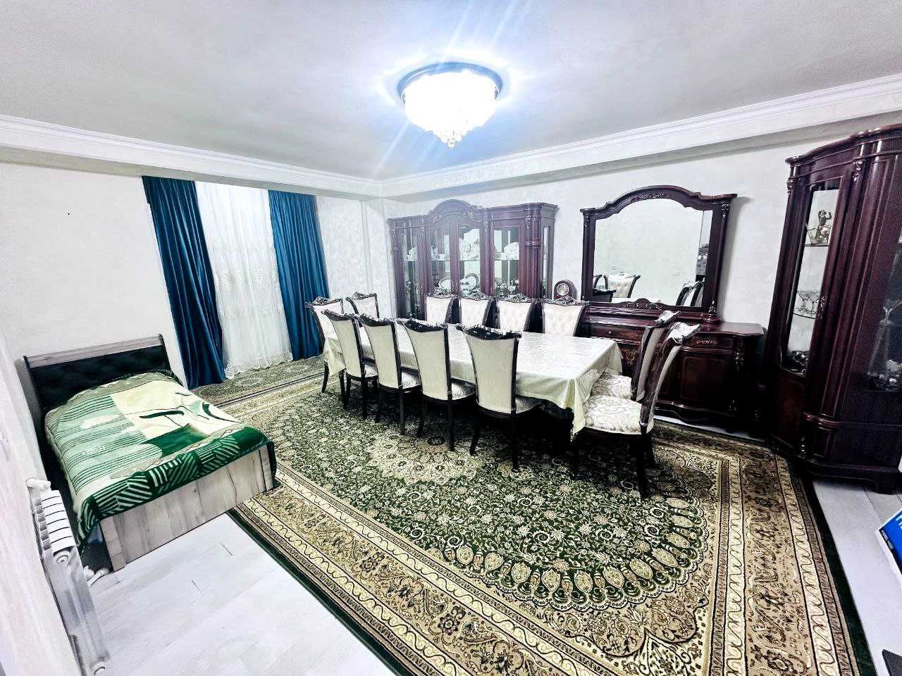 (К123509) Продается 3-х комнатная квартира в Шайхантахурском районе.