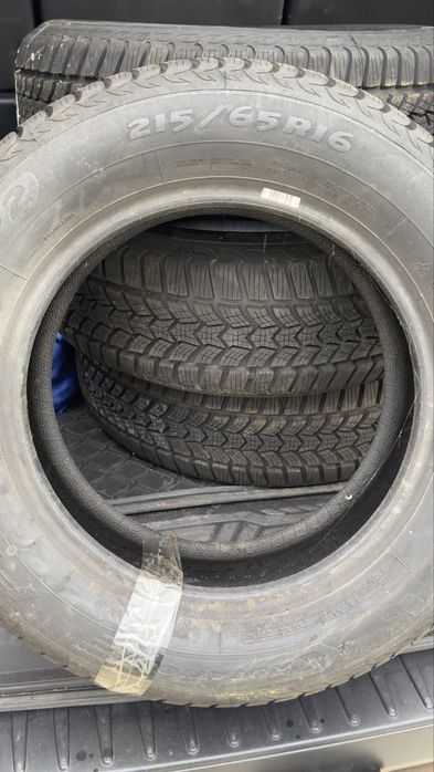 Cauciucuri iarna 215/65/16   98H