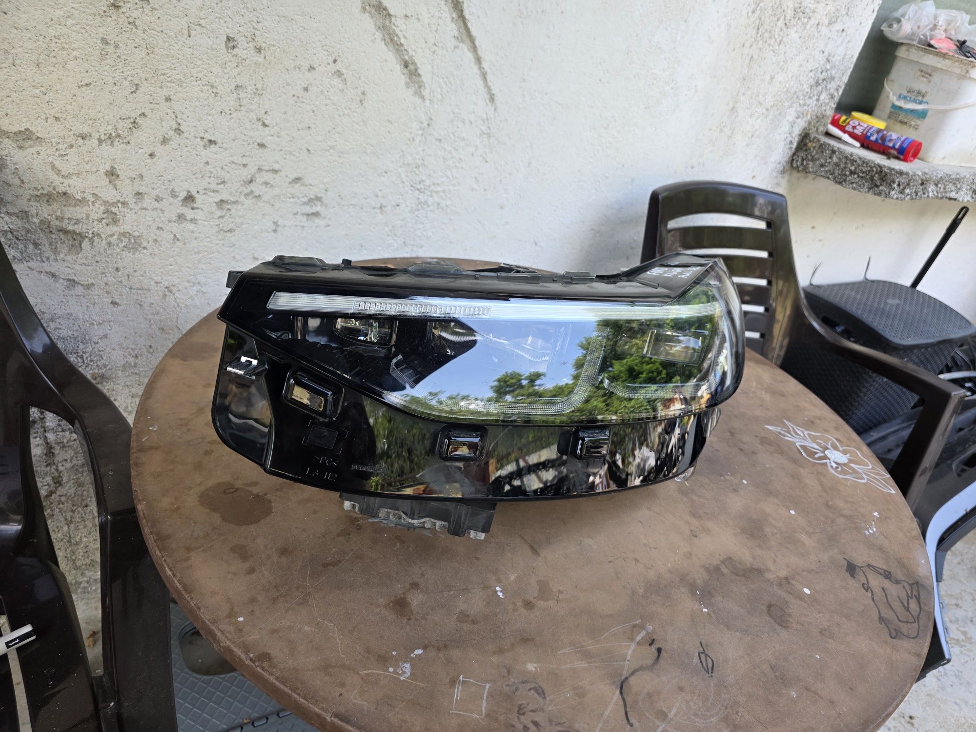 Ford kuga 2024 full led ляв фар PV4B-13E017-AF