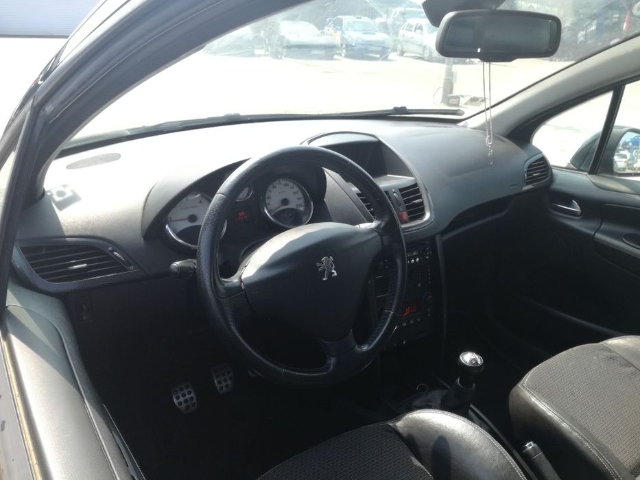 Peugeot 207 1.6HDI,на части