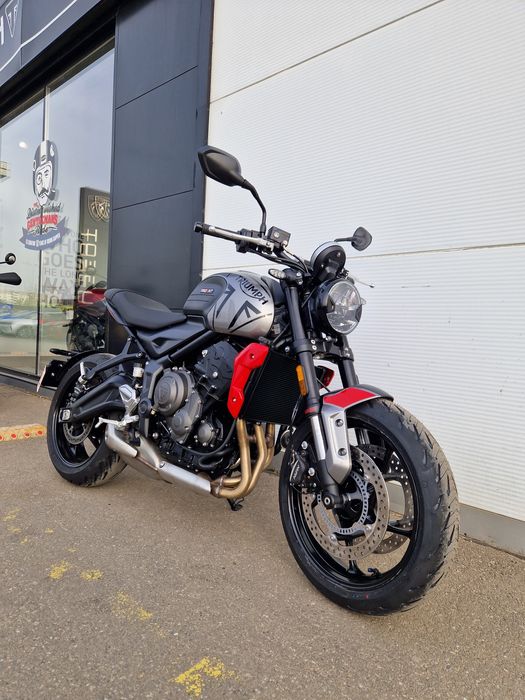 Triumph Trident 660