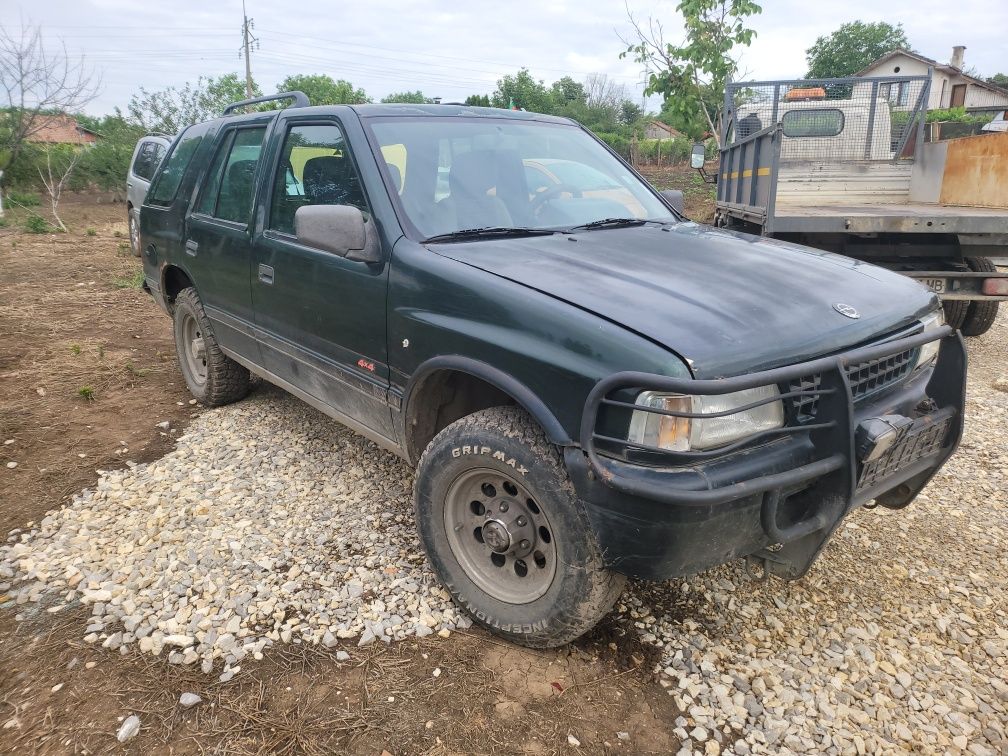 Опел фронтера 2.4i на части/opel frontera 2.4i na chasti
