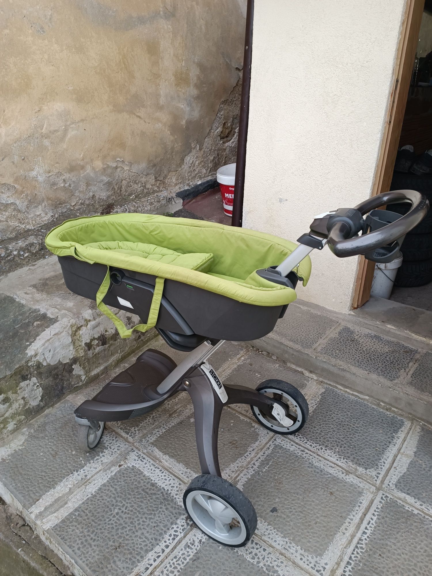 Бебешка количка Stokke