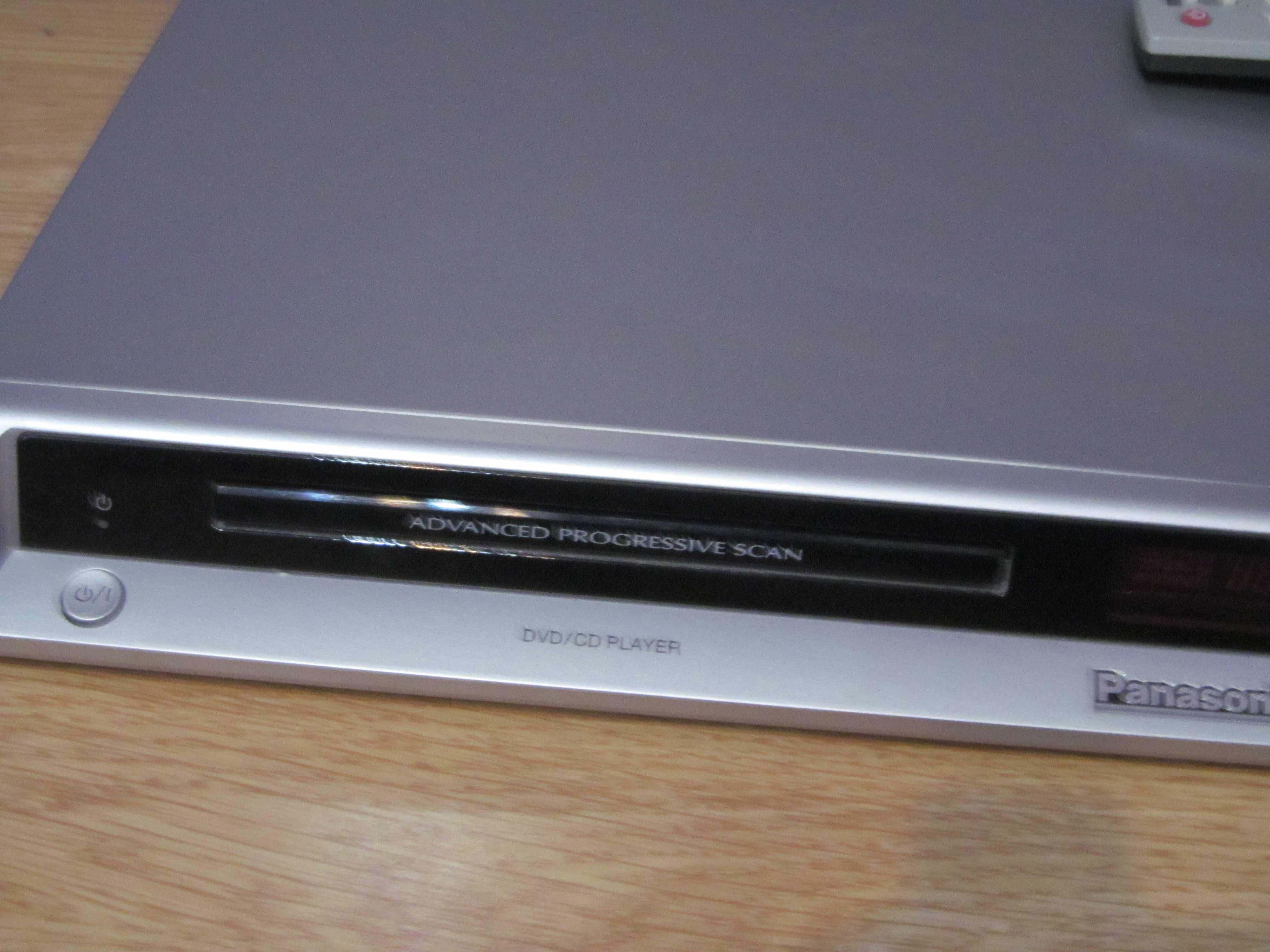 PANASONIC DVD-S325 cu telecomanda