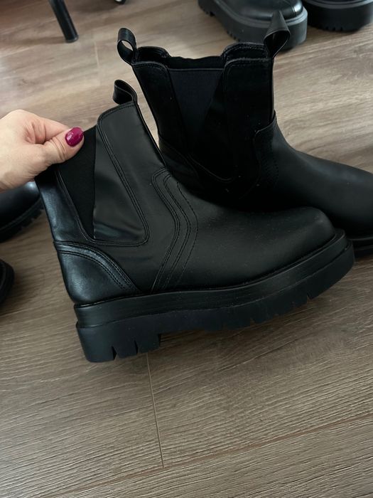 Дамски боти по 30лв