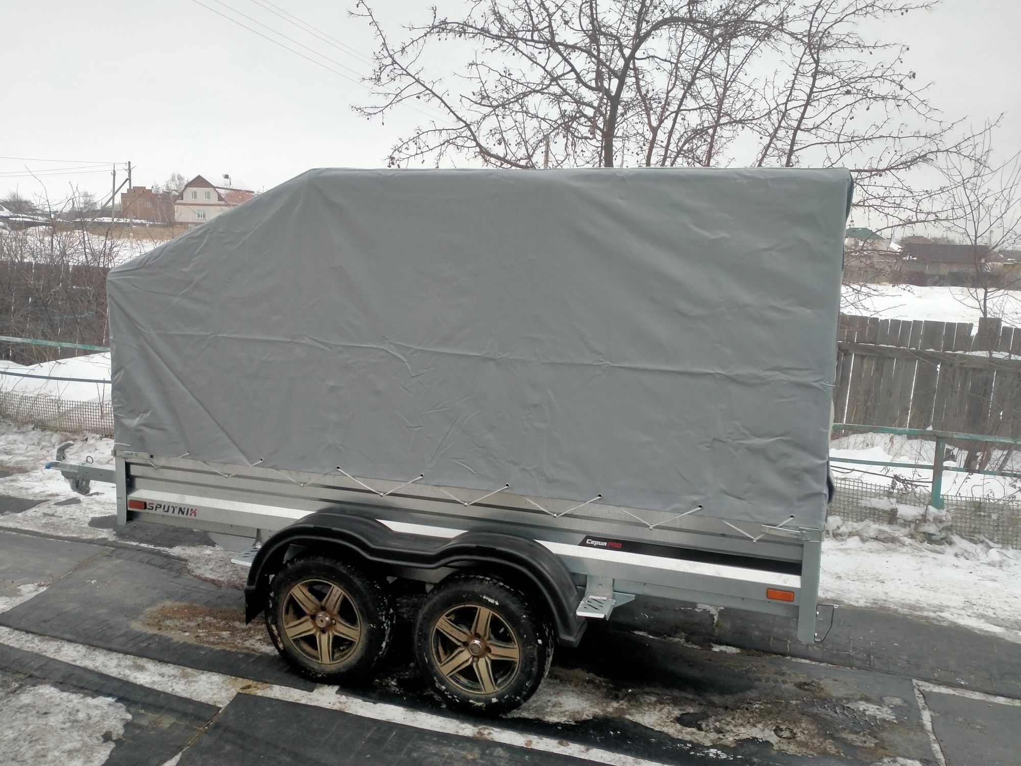 Продам прицеп легковой