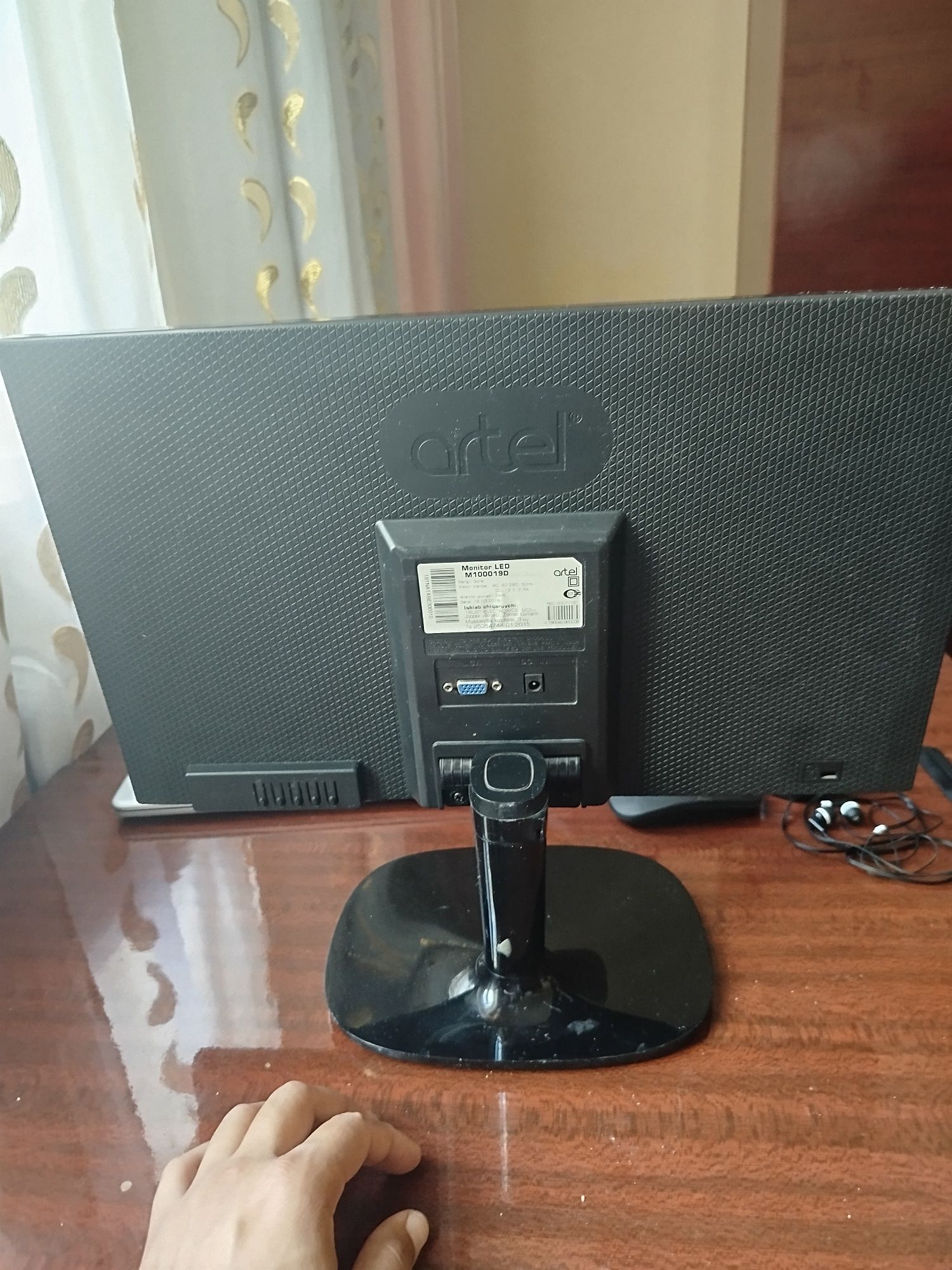 Monitor Artel 19 lik