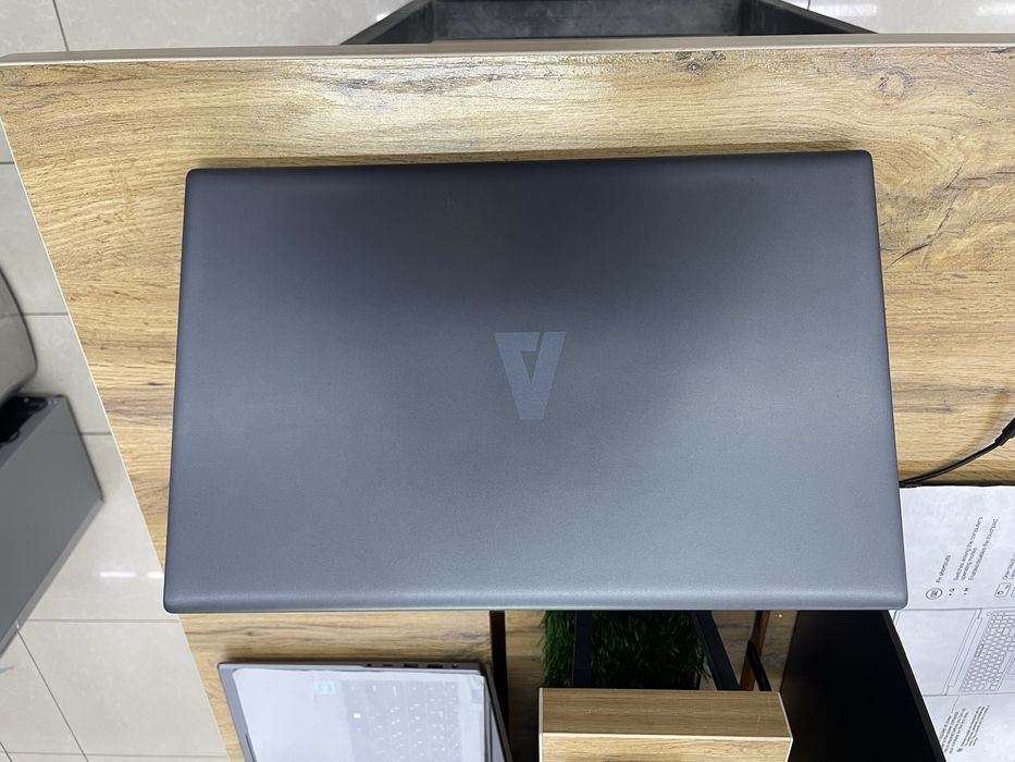 Noutbuk sotiladi AZERTU